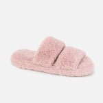 custom pink plush slides—fluffy texture, tailored sizing, ideal for cozy lounging