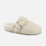 Personalized cream fuzzy slippers—buckle detail, custom-fit for comfortable indoor lounging.