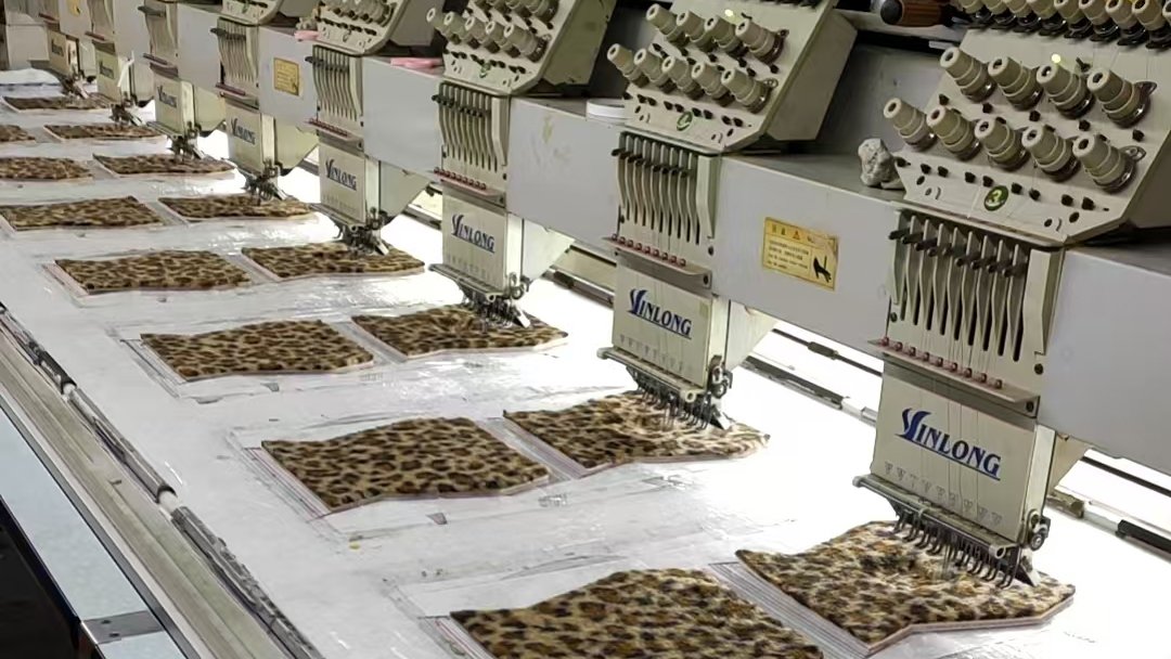 custom logo slippers